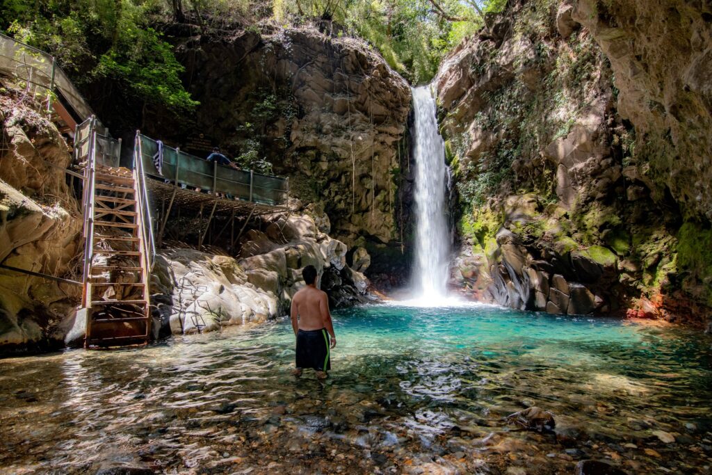 HACIENDA GUACHIPELIN NATURE PASS